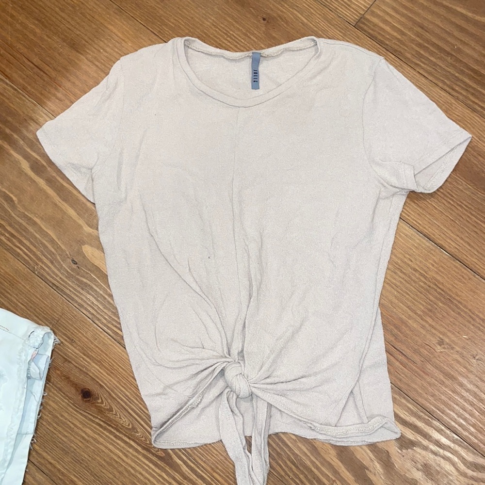 Jolie shirt size small